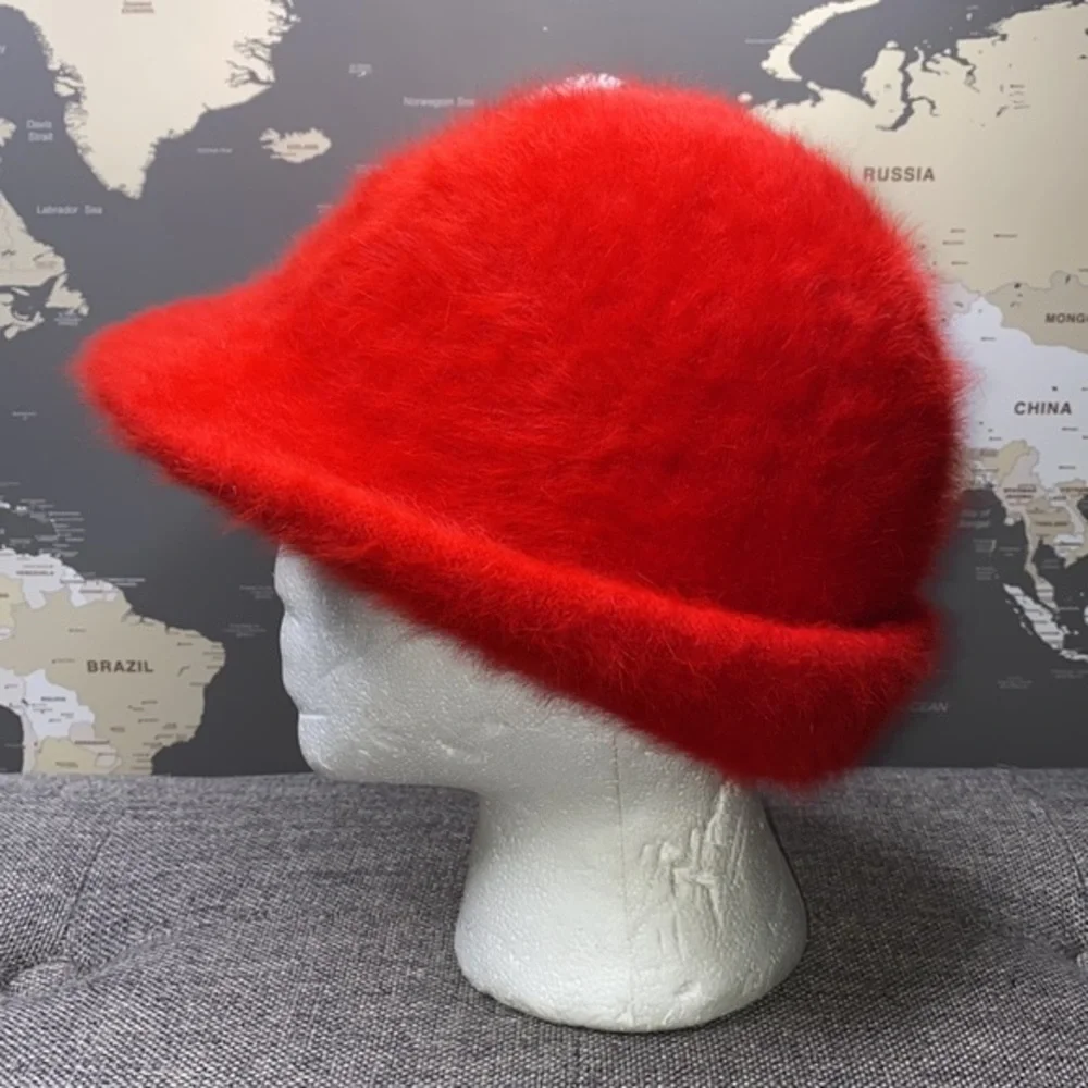 Vintage Red Angora Blend Fuzzy Cloche Bucket Hat – Soft & Cozy - Picture 3 of 8